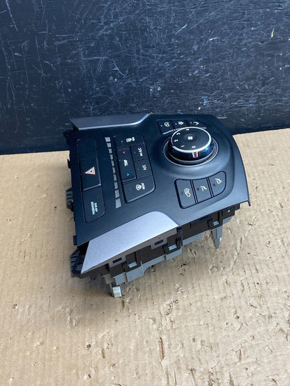 2013 to 2016 Hyundai Santa Fe Automatic Climate AC Heater Control AE4179 DG1