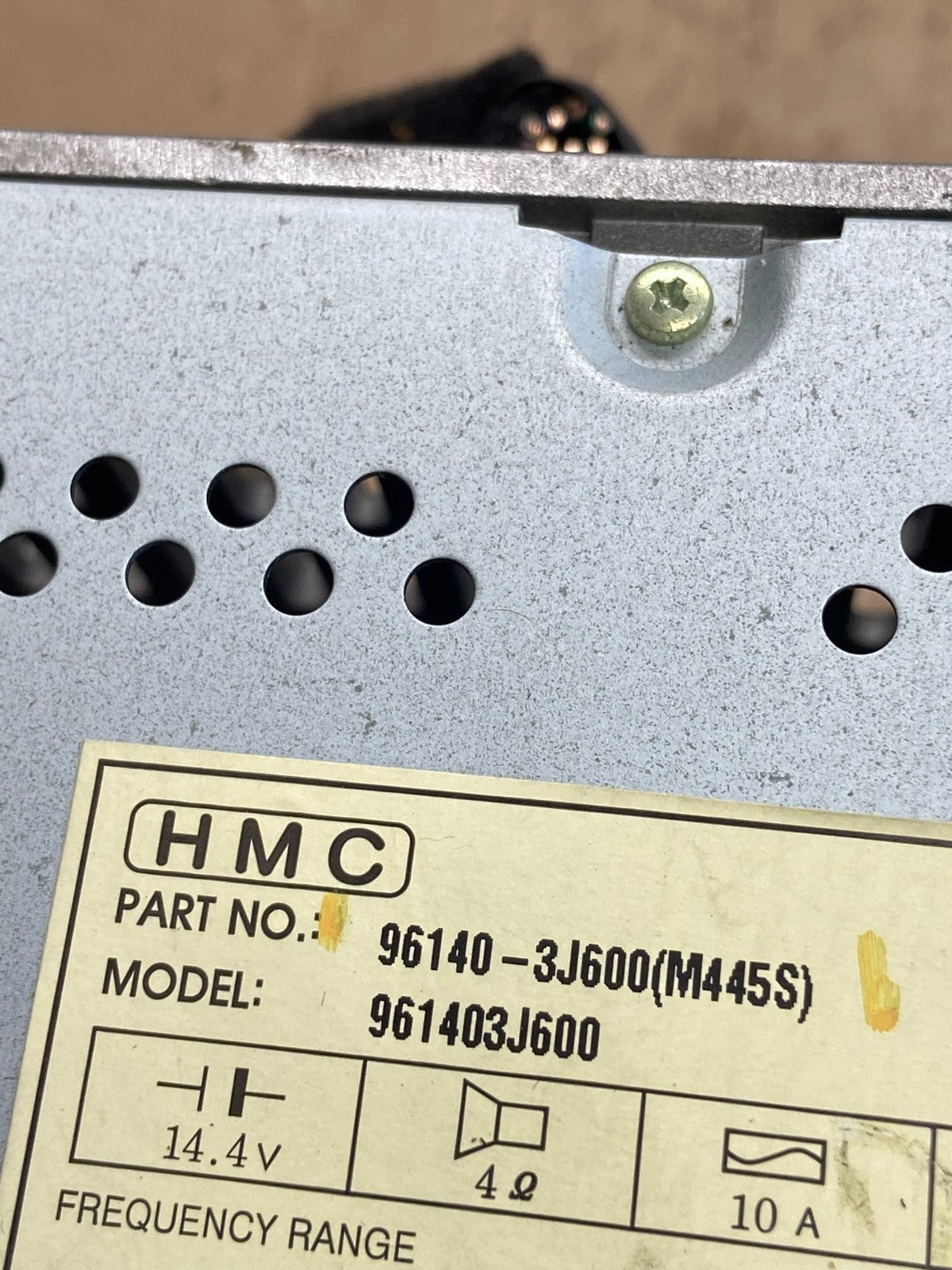 2007 to 2008 Hyundai Veracruz Auto Climate Temp Control Radio Bezel OE AC9229 DG7