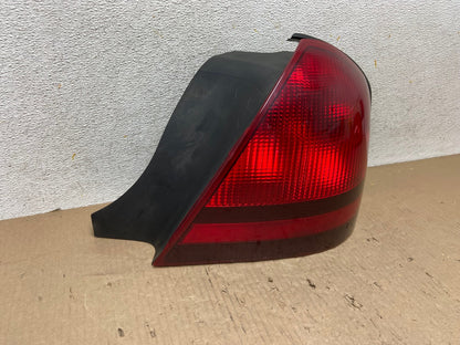 2003 to 2011 Mercury Grand Marquis Right Passenger Tail Light AH5937 LK1