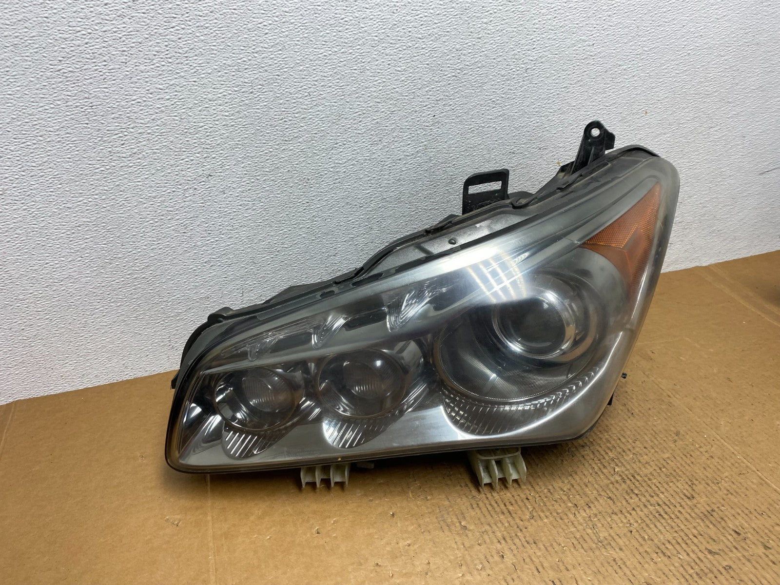 2011-2016 Infiniti Qx56 Hid Xenon Left Driver LH Headlight AE0634 DG2