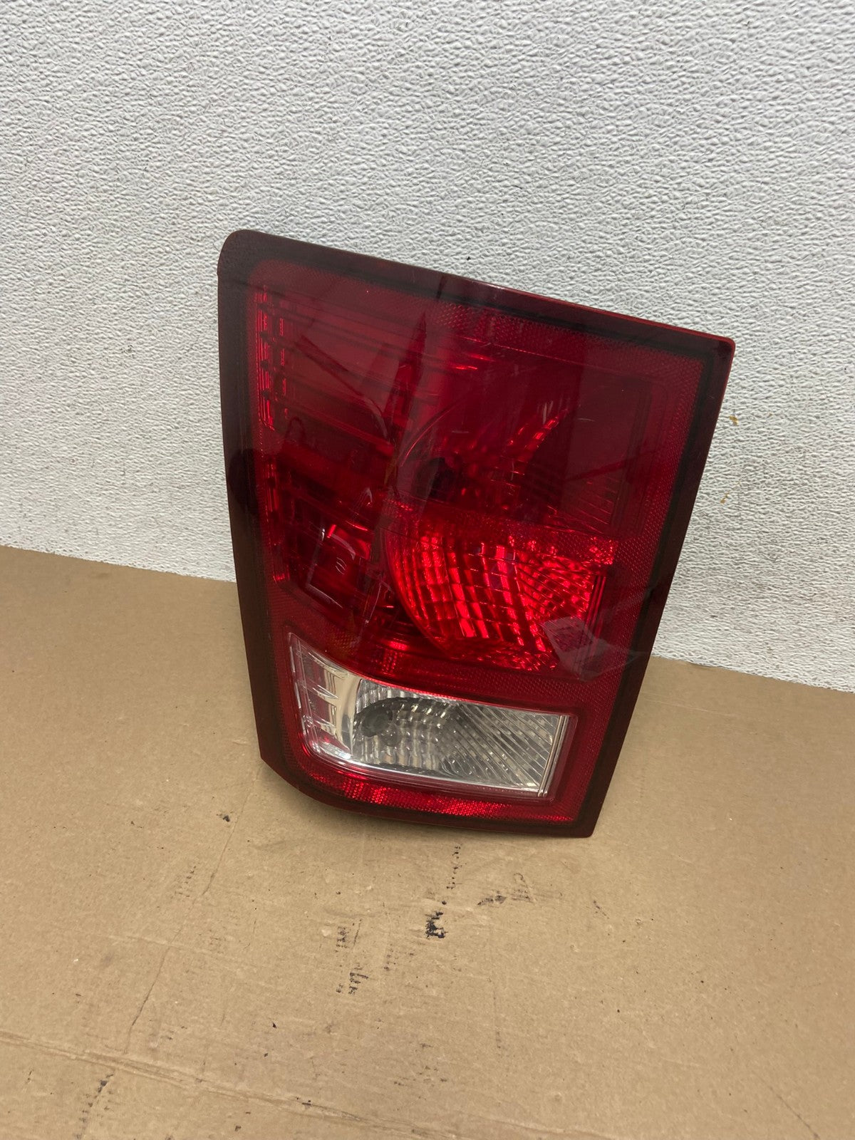 2007 2008 2009 2010 Jeep Grand Cherokee Left Driver Lh Tail Light AF4392 LK0