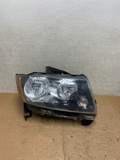 2011 2012 2013 Jeep Compass Right Passenger Side Halogen Headlight Oem AA35720