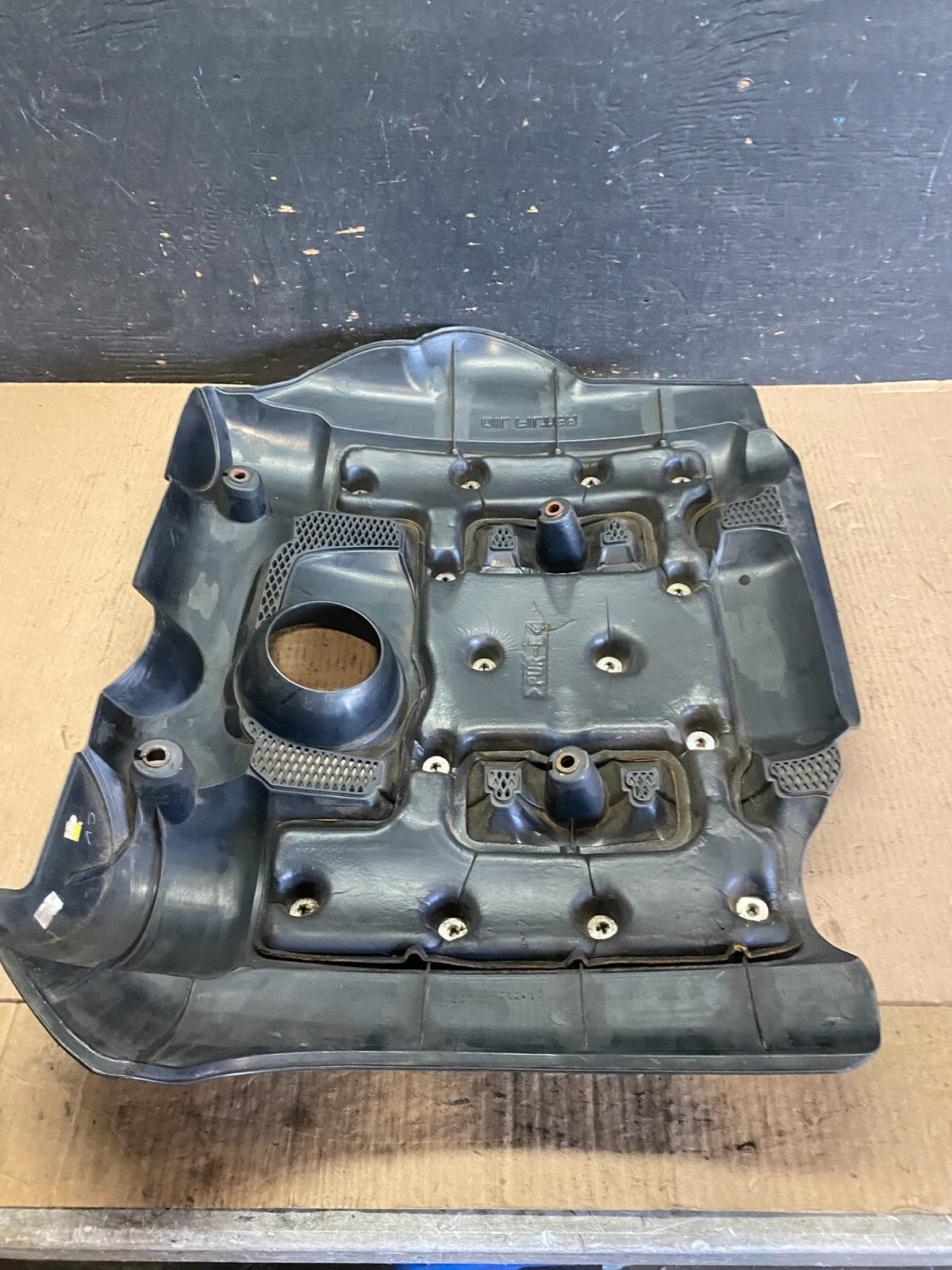 2006 to 2008 Kia Sedona V6 3.8L Engine Motor Cover O7859 PS6