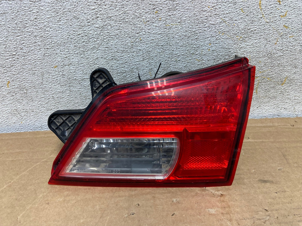 2010 - 2014 Subaru Outback Right Passenger RH Inner Tail Light AH8549 LK0