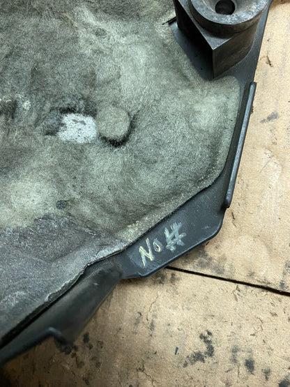 2004 2005 2006 Chevrolet Equinox Engine Cover 3.4L W4603 DG8