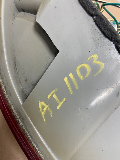 1998 1999 2000 Toyota Corolla Right Passenger Side Tail light AI1103 LK6