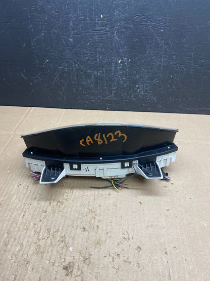 2006 Jeep Grand Cherokee 3.7L Speedometer Gauge Cluster OEM ab9742 DG4