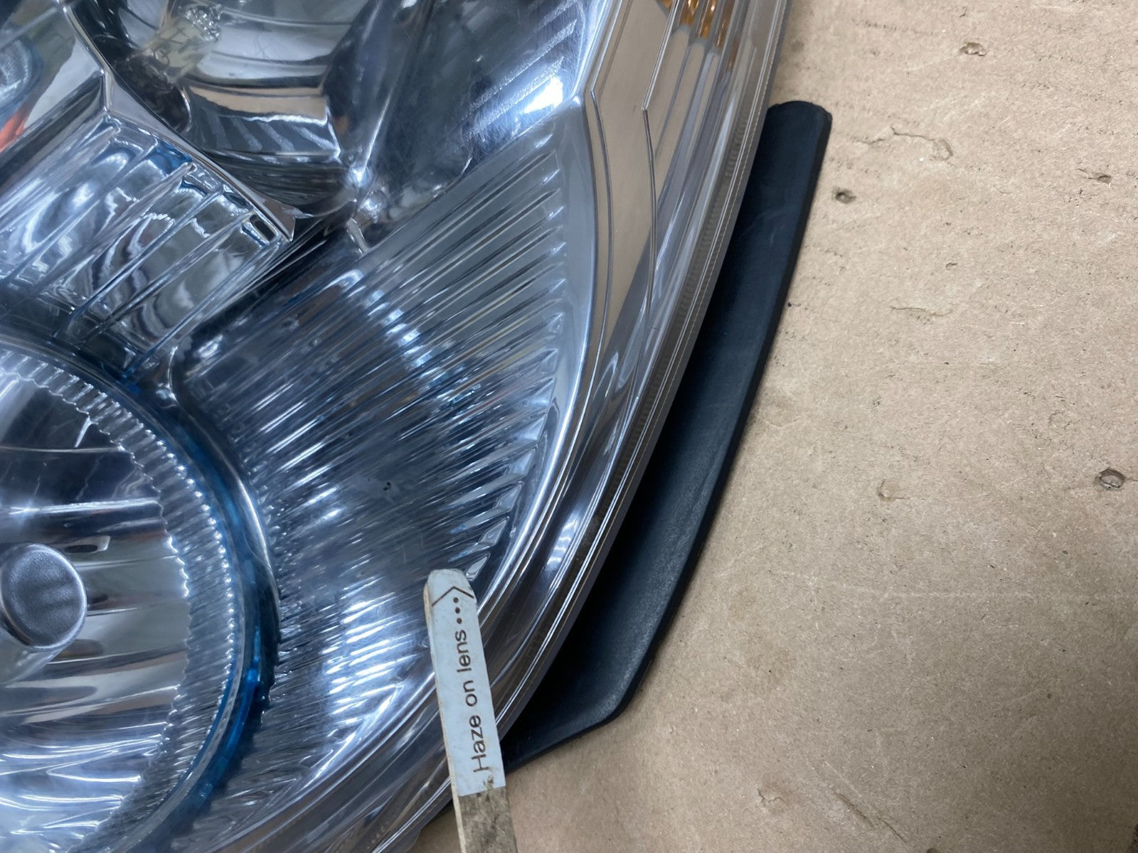 2008 to 2012 Chevrolet Malibu Right Passenger Rh Side Headlight AG6700 DW4