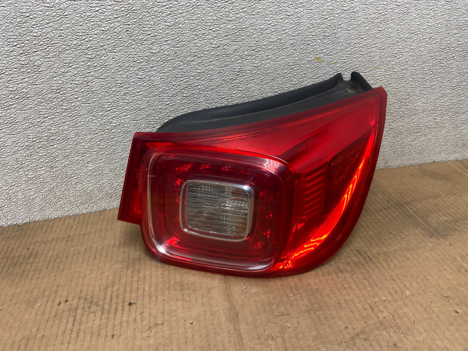Led 2013 - 2015 Chevrolet Malibu Right Passenger RH LED Tail Light aa5406 DG0