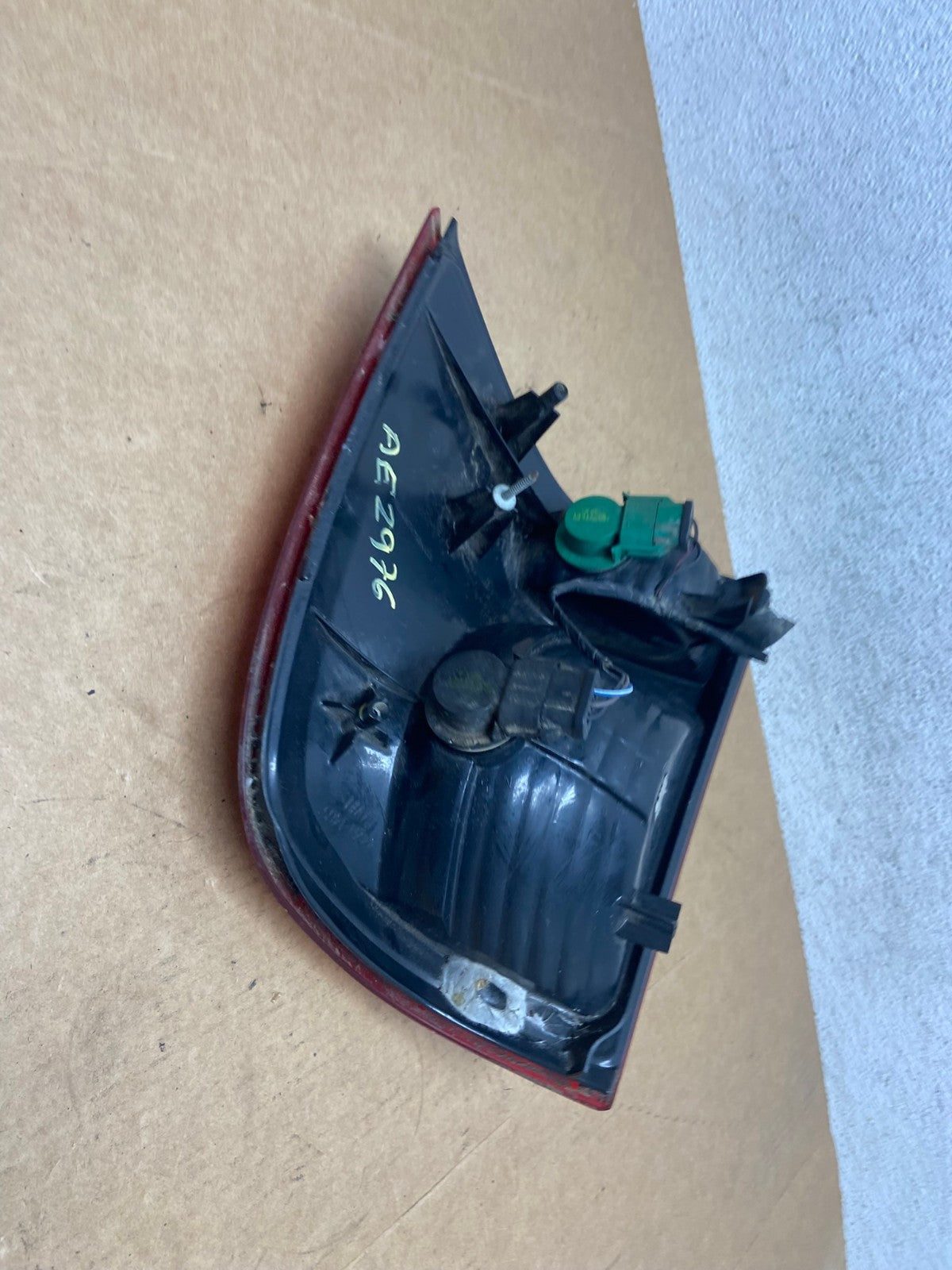 2002 to 2005 Ford Explorer Left Driver Lh Side Tail light AE2976 LK5