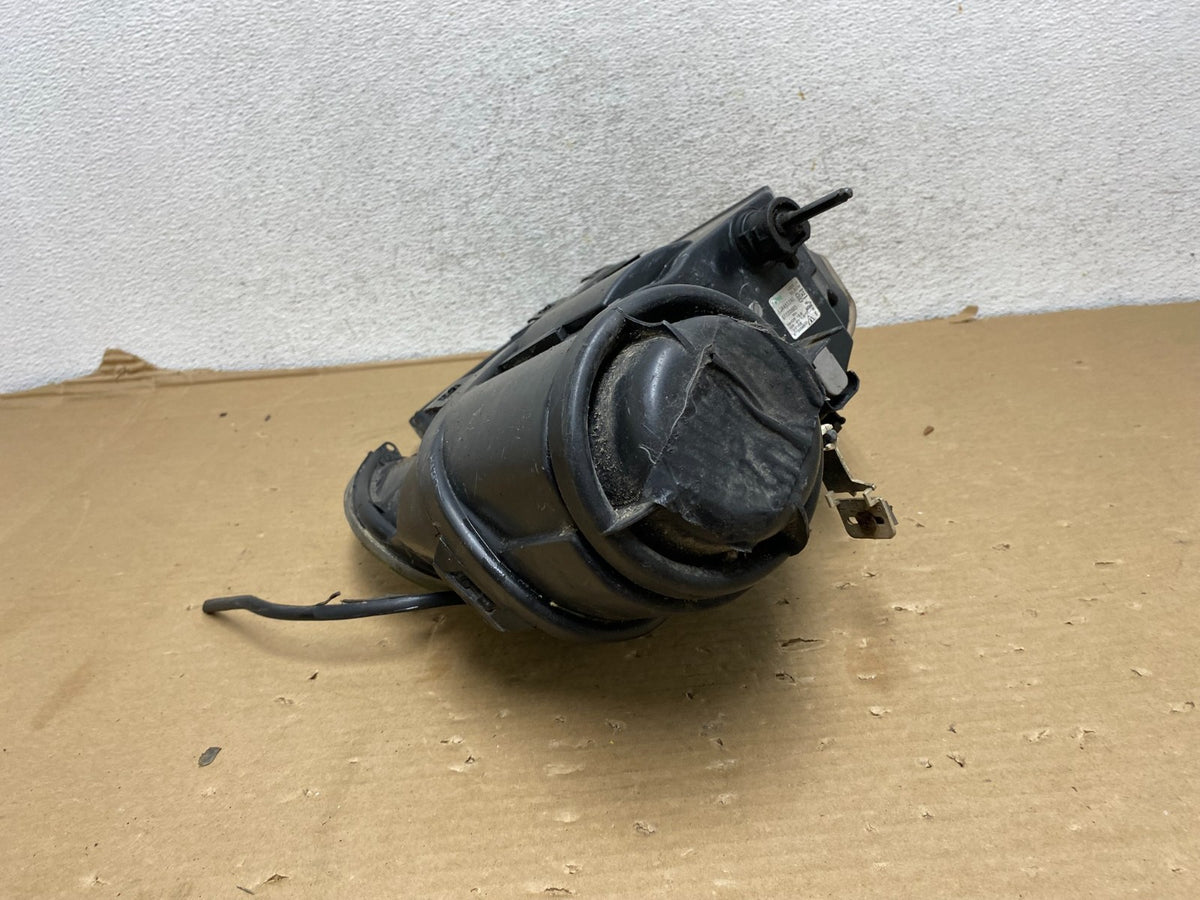 1996 to 2000 Jaguar XK8 XKR Right Passenger RH Side Halogen Headlight ag9194 DG6