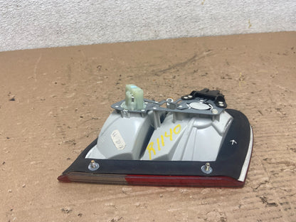 1998-2003 Mercedes Benz CLK Inner Right Passenger RH Tail Light Lamp R1140 DW4