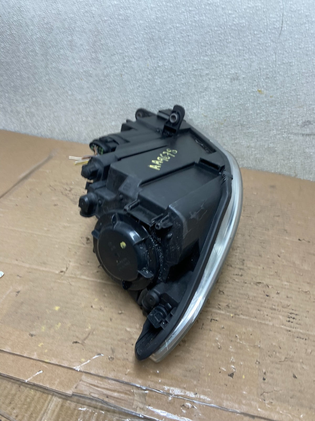 2009 - 2012 Volkswagen CC Left Driver Lh Side Headlight Halogen Oem AA9678 DW8