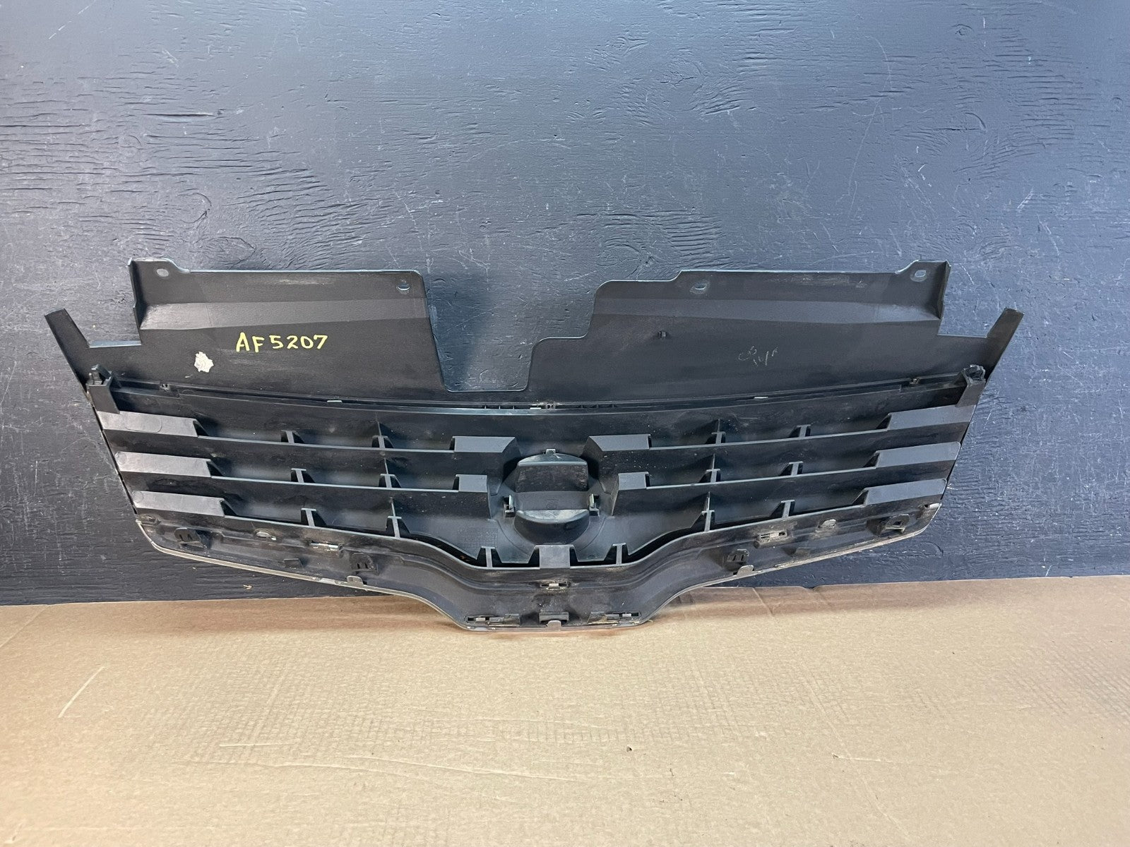 Sedan 2007 2008 2009 Nissan Altima Front Upper Grill Grille AF5207 DG5