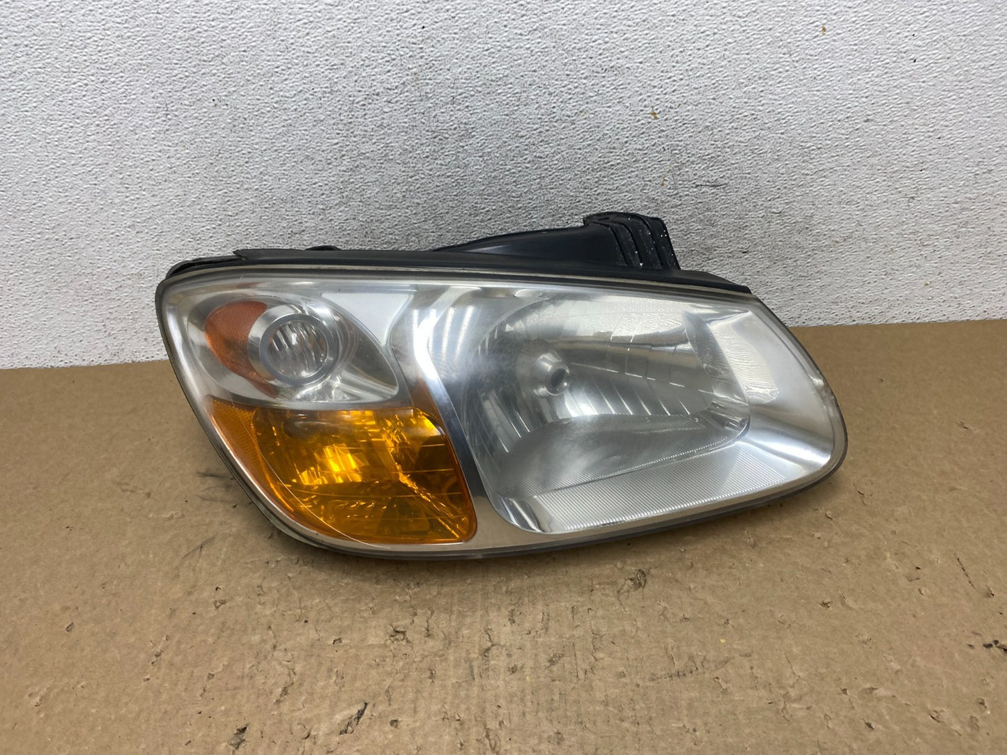 2007 2008 2009 Kia Spectra Right Passenger RH Side Halogen Headlight AF8086 DW0