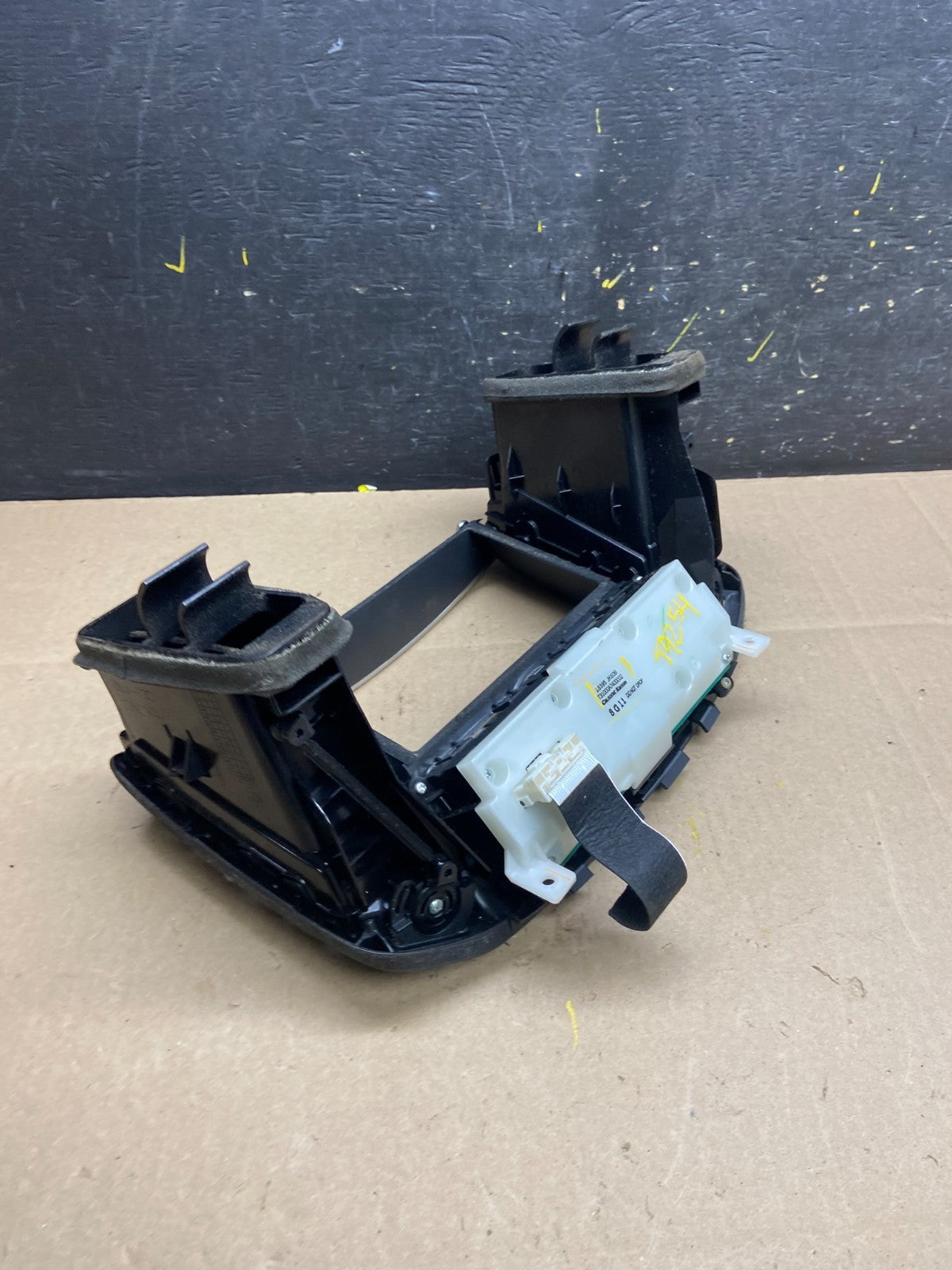 2008 - 2012 Infiniti G35 EX35 Radio Player Screen Panel Bezel t9254 DG3