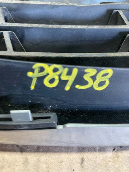 1999 Mazda 626 Front Upper Grill Grille p8438 DG7