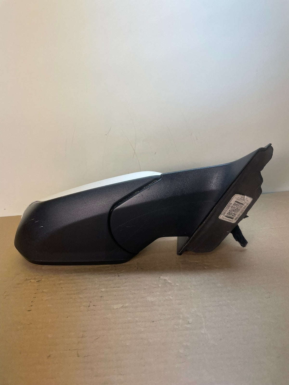 2016 to 2018 Chevrolet Malibu Right Passenger Turn Signal Door Mirror ah8806 DG3