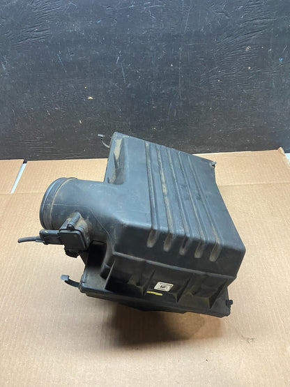 2007 to 2010 BMW X5 Air Intake Cleaner Filter Housing Box OEM J13921