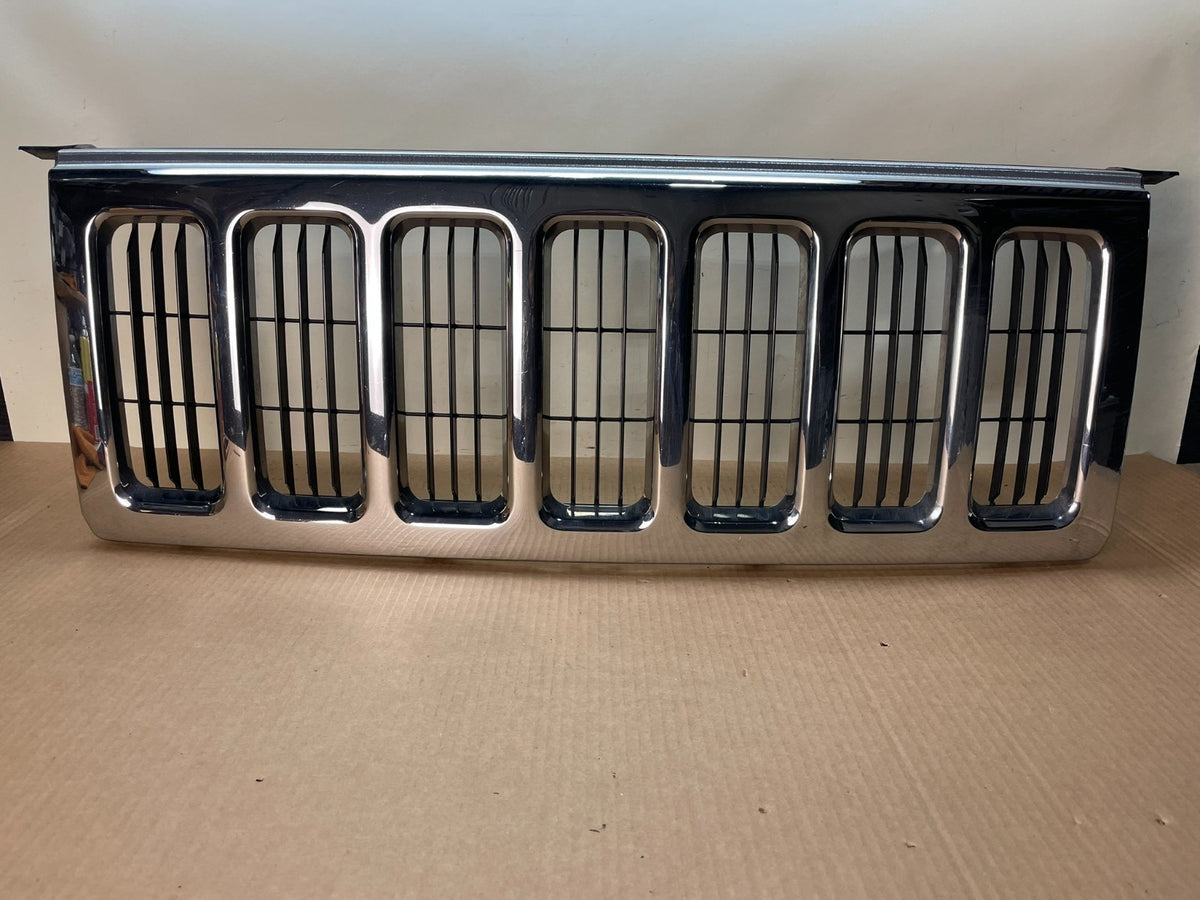 2006 to 2010 Jeep Commander Front Upper Grill Grille AJ1031 DG0