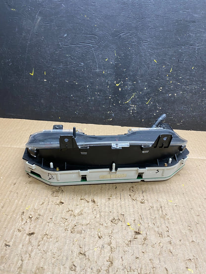 2004 to 2005 Ford Explorer Speedometer Instrument Gauge Cluster V1628 DG3