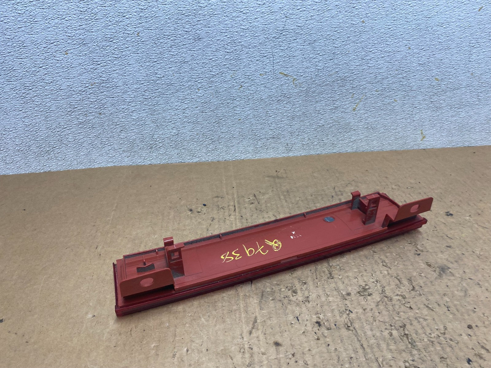 2009 2010 2011 Nissan Cube Center Rear Tail Light Q79385