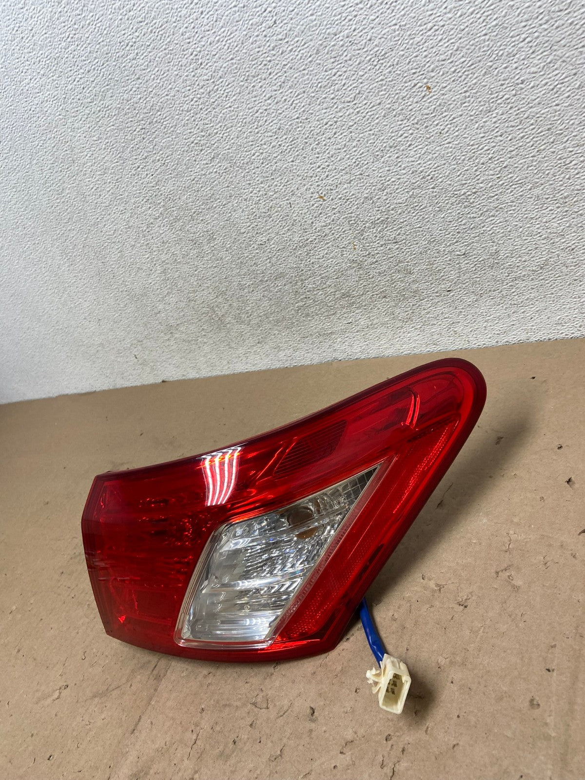 2007 - 2009 Lexus ES350 Right Passenger Side Tail Light AG4952 LK2