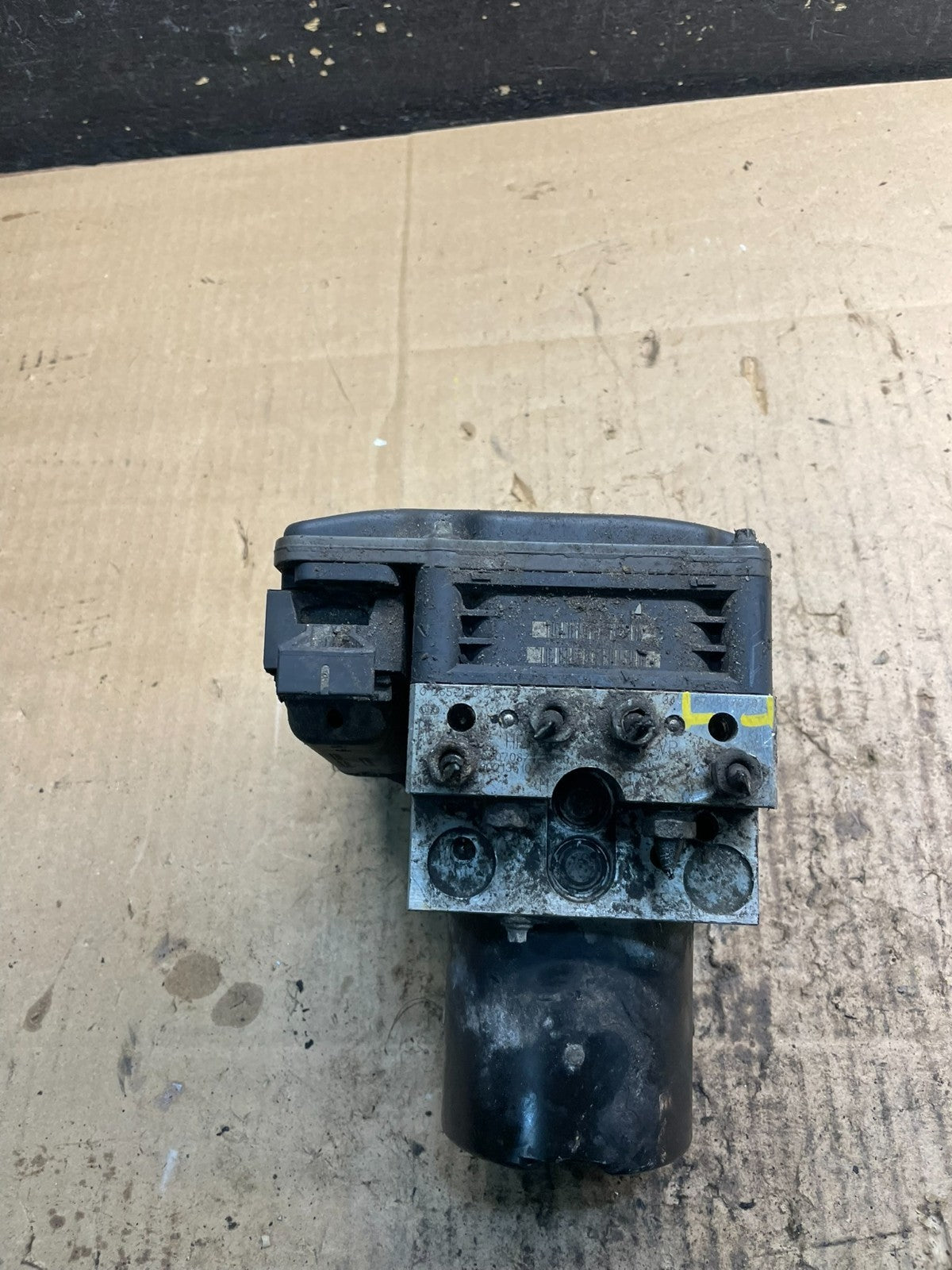 2008 to 2010 BMW 5-Series ABS Anti-Lock Brake Pump 3451 6783366-03 OEM W6808  DG1