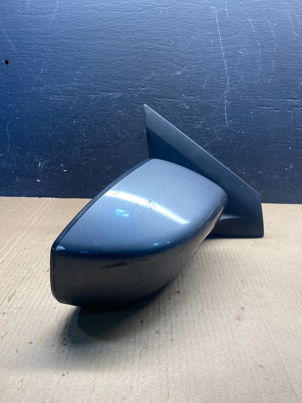 2013 to 2019 Nissan Sentra Right Passenger Side Door Mirror AE6347 DW1