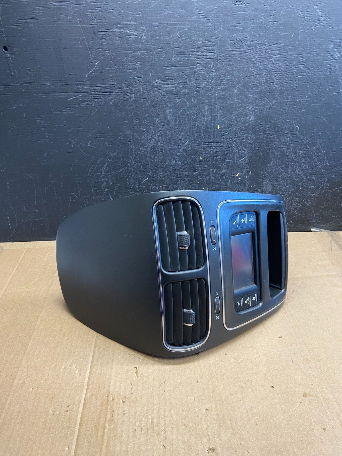 2011-2019 Dodge Journey 4.3 Radio Display Screen Bezel Trim Air Vents AD2104 DG2