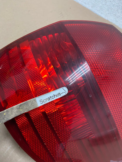 2004-2005 Toyota Sienna Right Passenger Rh Side Tail Light AF3066 LK3