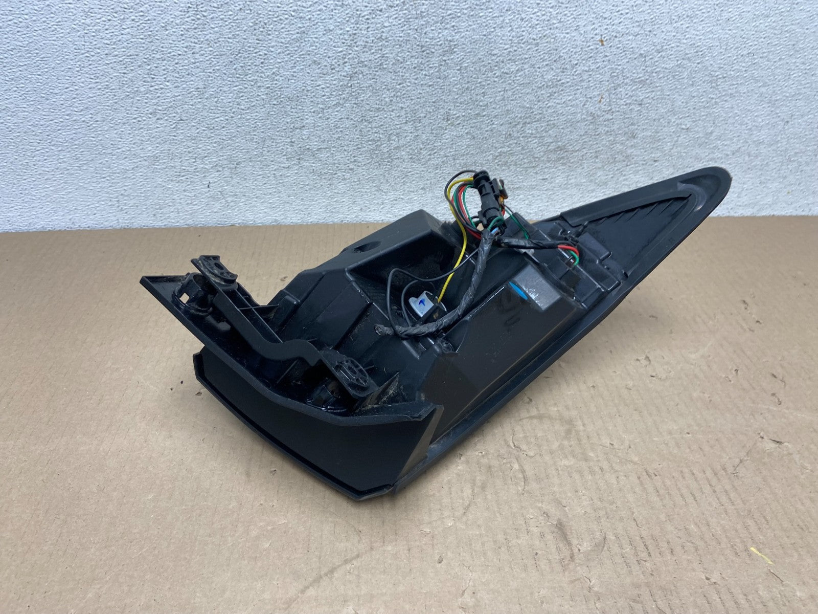 2013 to 2017 Chevrolet Traverse Right Passenger RH Side Tail Light AG5907 DW4