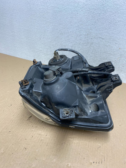 2008 to 2010 Ford F250 Super Duty Right Passenger RH side Headlight AE7261 DW8