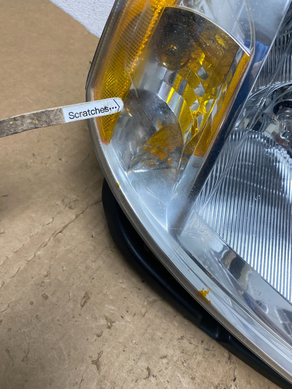 2005 - 2007 Mercury Montego Right Passenger Side Headlight Xenon HID AD1364 DW3