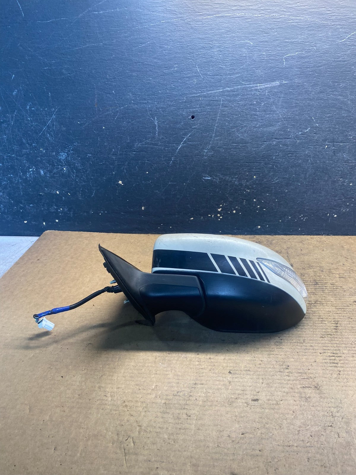 2013-2018 Nissan Altima Left Driver LH View Power Turn Door Mirror OEM AA1804 MS2