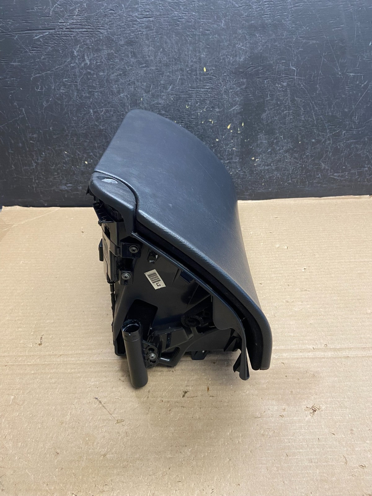 2008 to 2013 Hyundai Genesis Sedan Glove Box AH1592 PS1