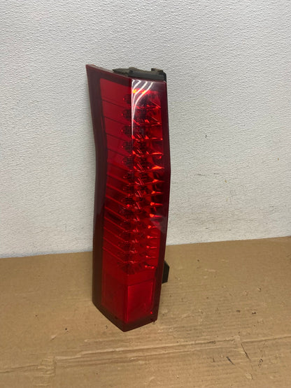 2004 to 2009 Cadillac Srx Left Driver LH Side Tail Light AD3926 LK2