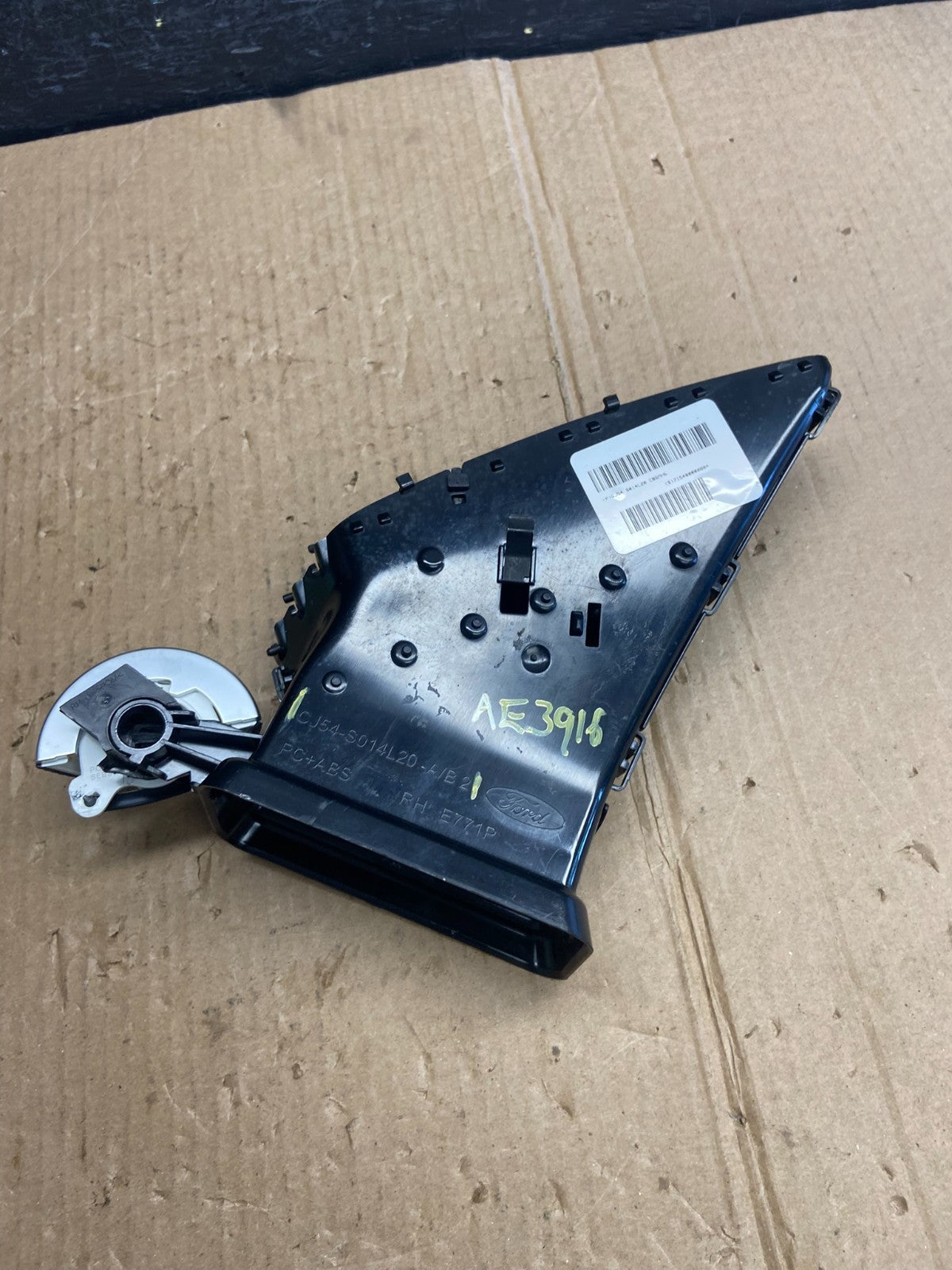 2013 to 2016 Ford Escape Right Passenger Side Dash Air Vent ae3916 DG4
