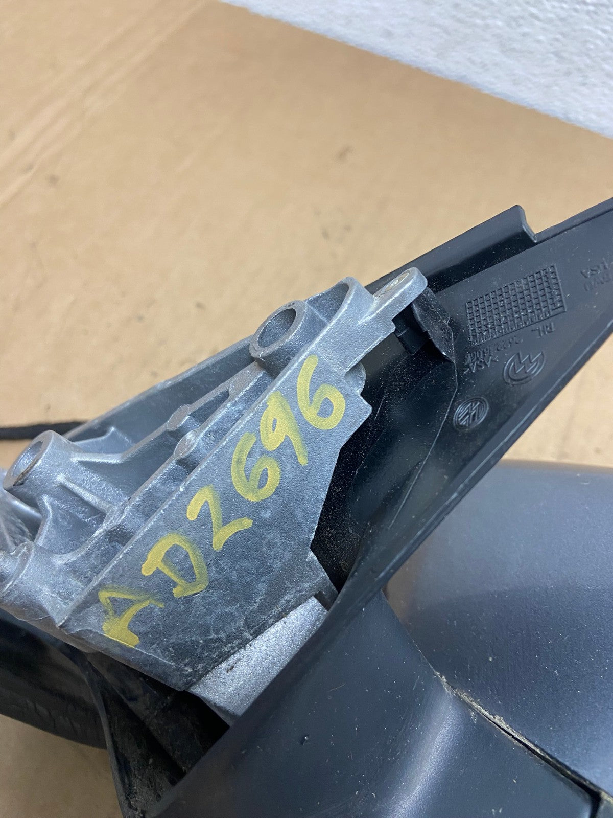 2012-2015 Volkswagen Passat Right Passenger Sgn Door View Mirror AD2696 LK7
