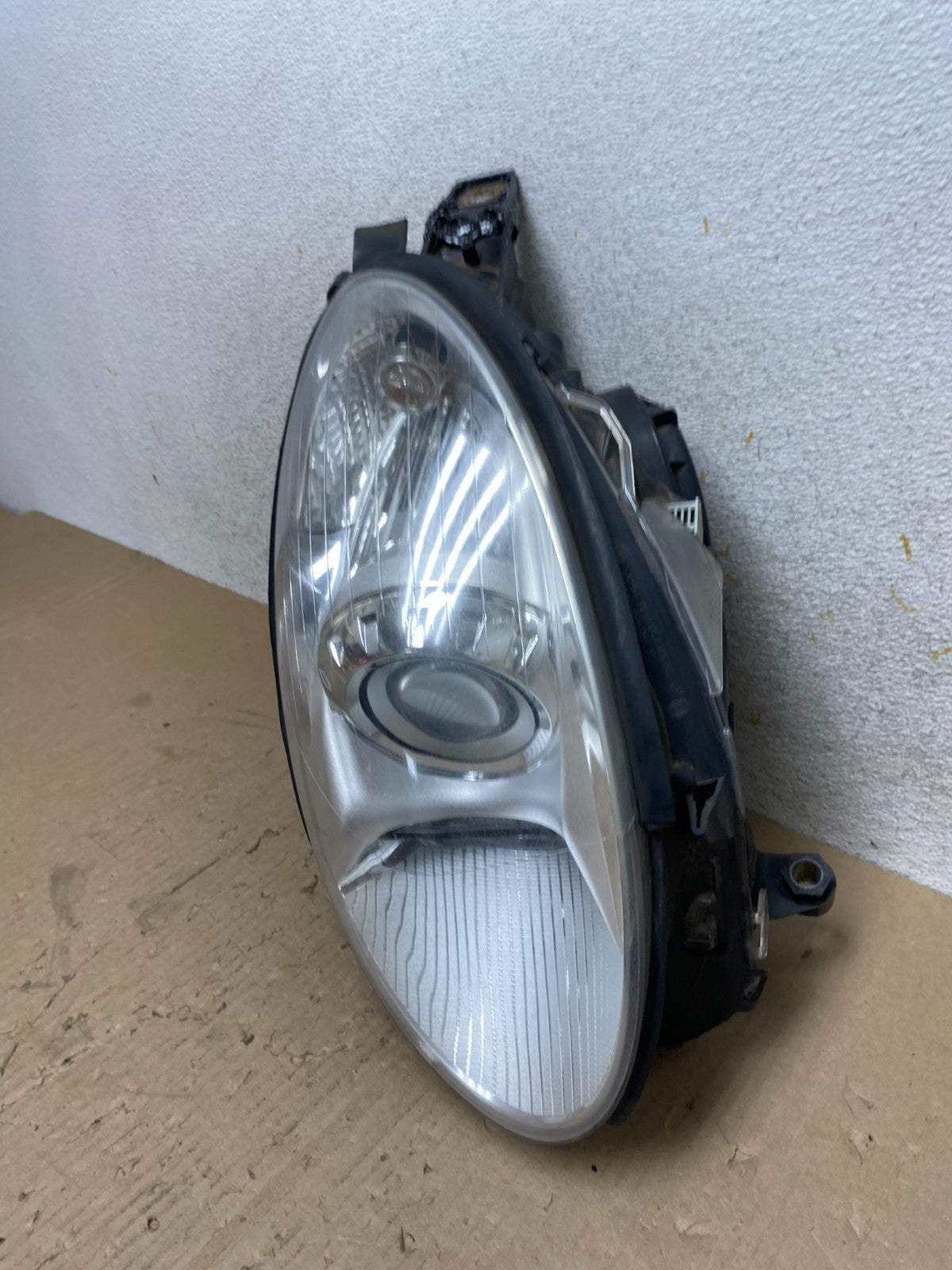 Xenon HID 2006 2010 Mercedes W251 R-Class Right Passenger Headlight AJ22271