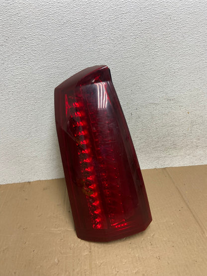 2005 2006 2007 Cadillac STS Left Driver Side Tail Light AE8980 LK2