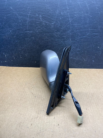2004 to 2006 Scion XB Right Passenger Side View Door Mirror AH7136 DW2