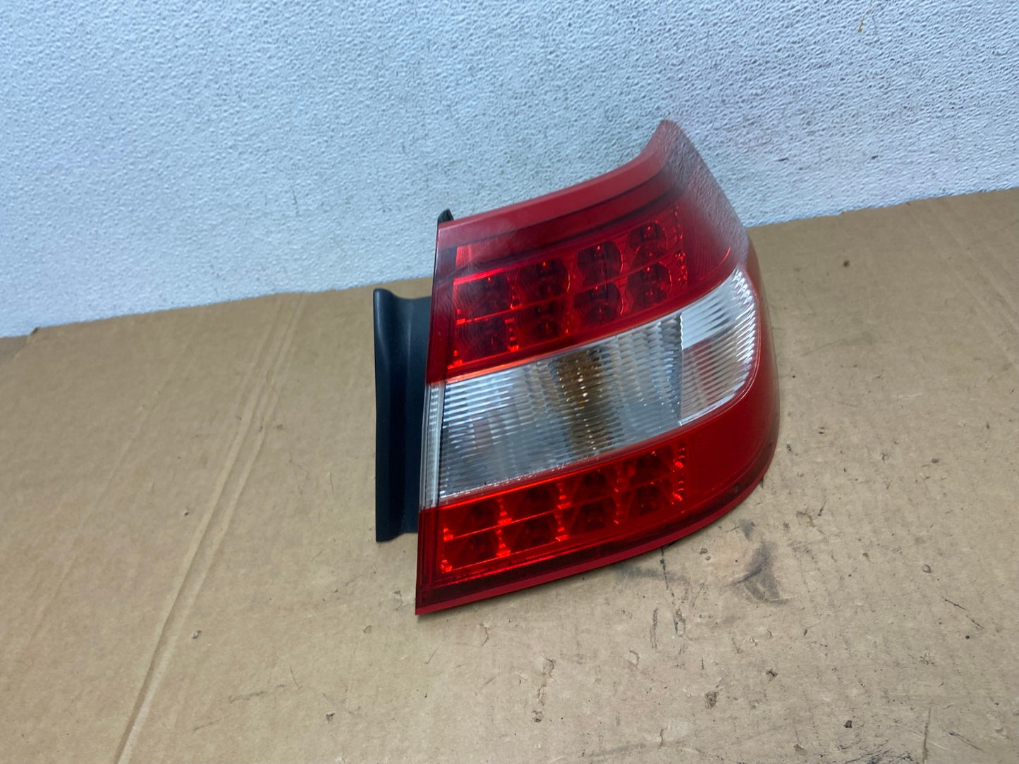 2007 to 2009 Lincoln MKZ Zephyr Right Passenger RH Side Tail Light AD2820 LK2