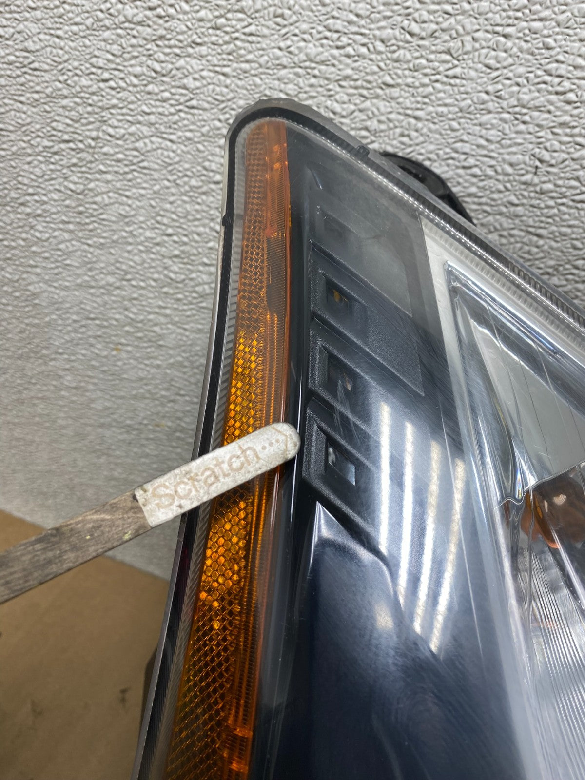 2010 2011 2012 Nissan Sentra Halogen Right Passenger Black Headlight W9240 DW4
