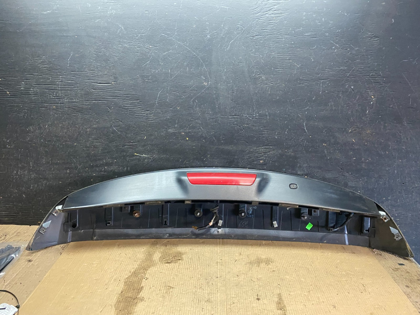 2013 to 2020 Nissan Pathfinder Rear Spoiler Wing Oem  x3392 DG9