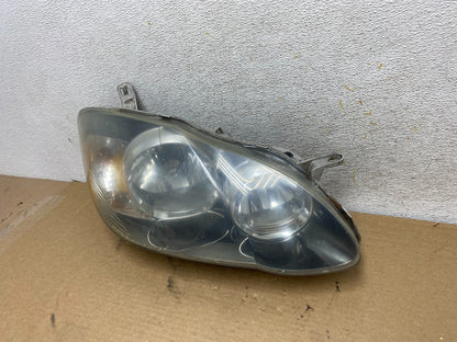 2005 to 2008 Toyota Corolla Right Passenger RH side Headlight AH4167 DW2