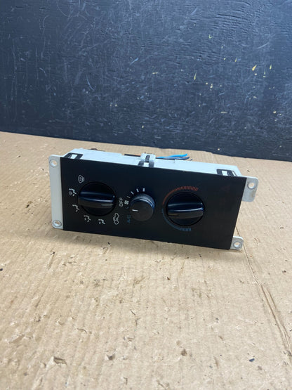 1994 to 1997 Dodge Ram 1500 Climate Control Heater A/C Panel ae4011 DG0