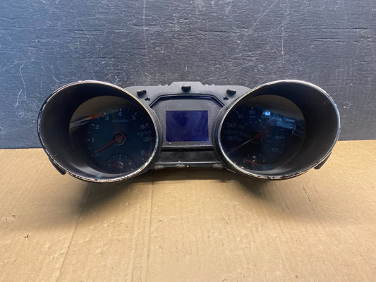 2017 to 2018 Kia Sedona Speedometer Cluster Gauge AG3778 DG0
