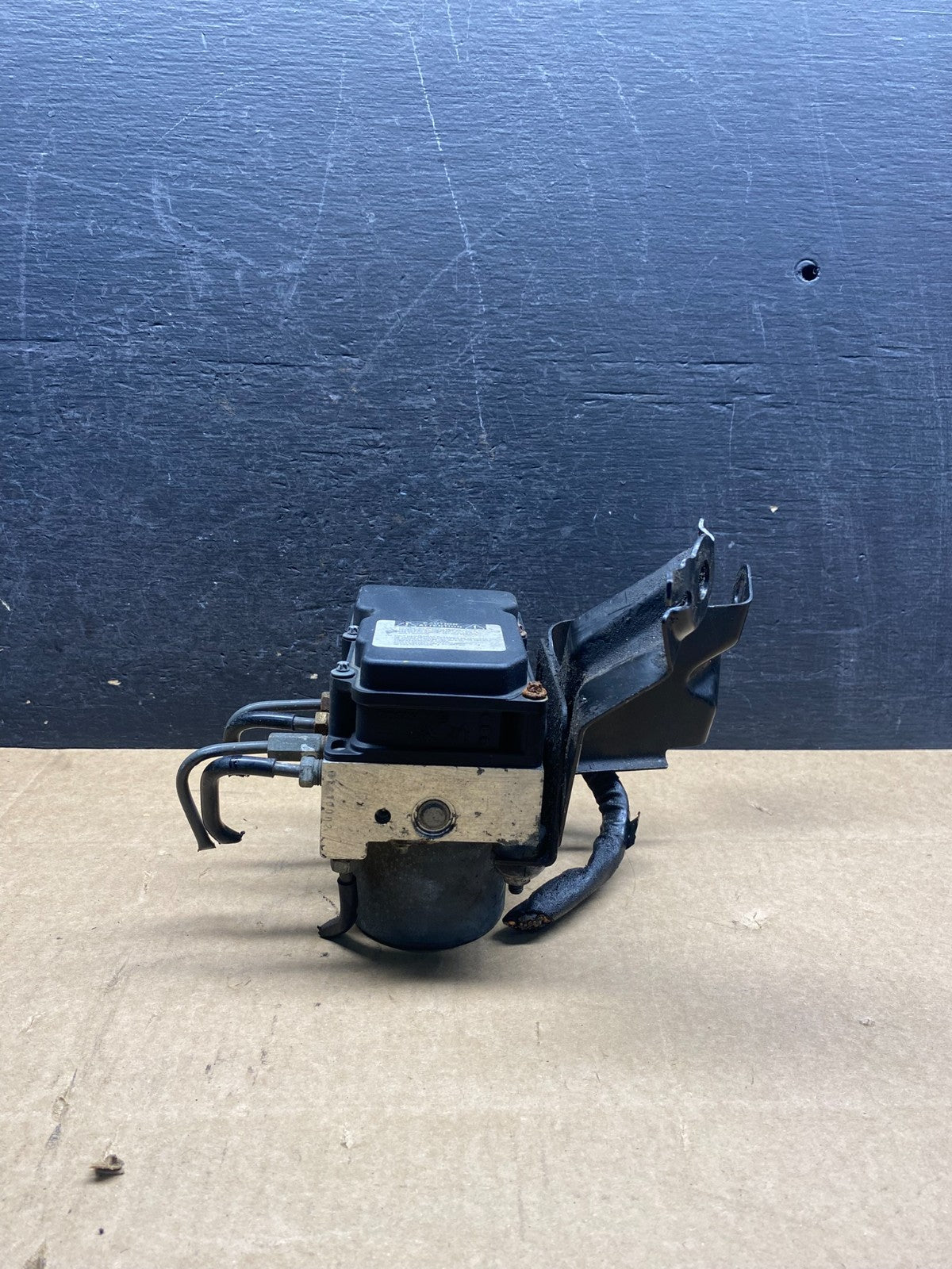 2004 2005 2006 Toyota Camry ABS Brake Pump Anti Lock Module AG9608 DG1