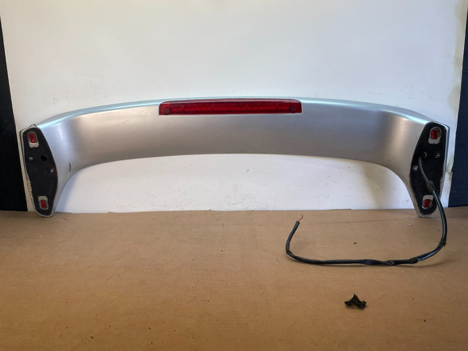 2005 to 2009 Subaru Legacy Sedan Spoiler Wing w/brake AF87155